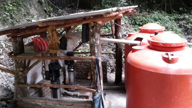 One additional pump was given to this village in order to fulfill the clean water supply needs of 88 families.
