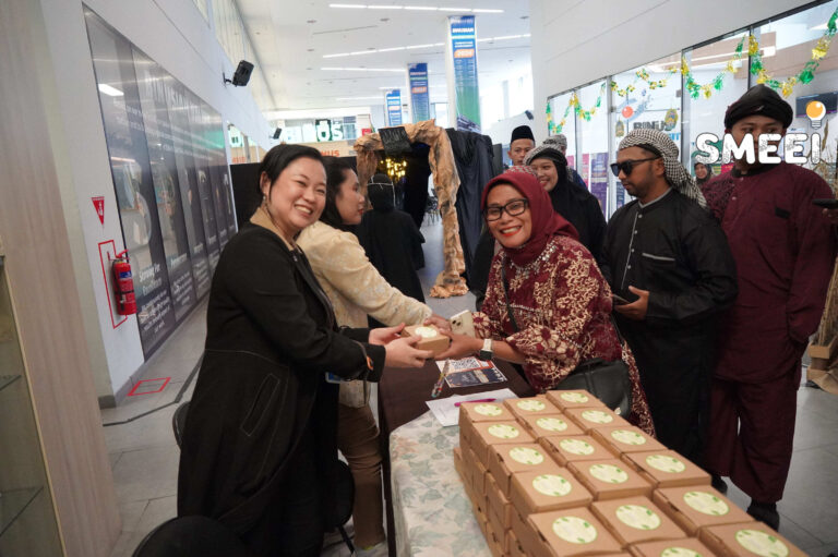 Sosialisasi Bukber BINUS Bandung: Berbagi Kebikan dengan Eco Enzyme